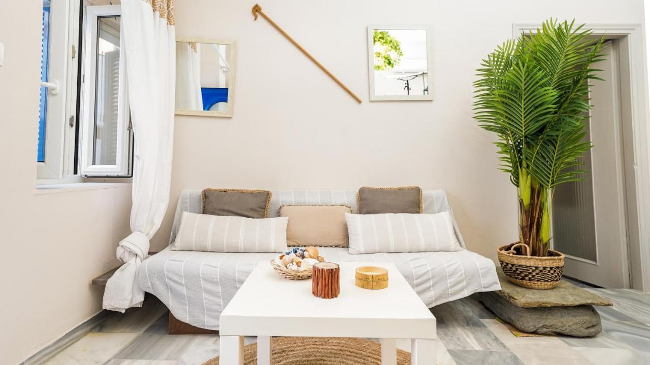 Traditional Dame Apartment Mesi  Ngoại thất bức ảnh
